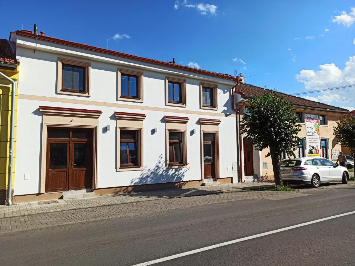 Shiny Star Apartman Spišská Nová Ves 외부 사진